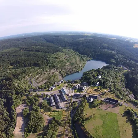Nyaraló Luxurious Mansion In Thur Wald With Barbecue